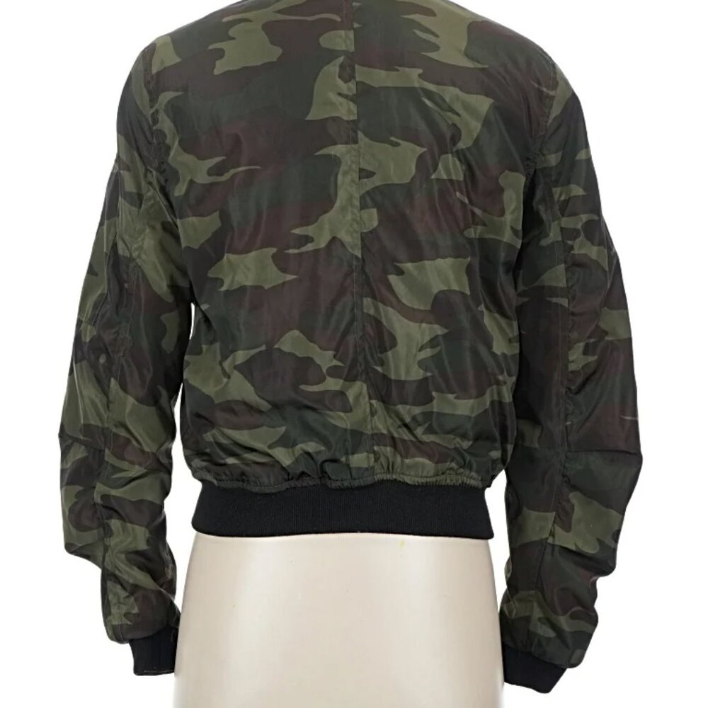 EUC Women's XL Angel Kiss Cropped camo satin bomber jacket (juniors) - Picture 6 of 14